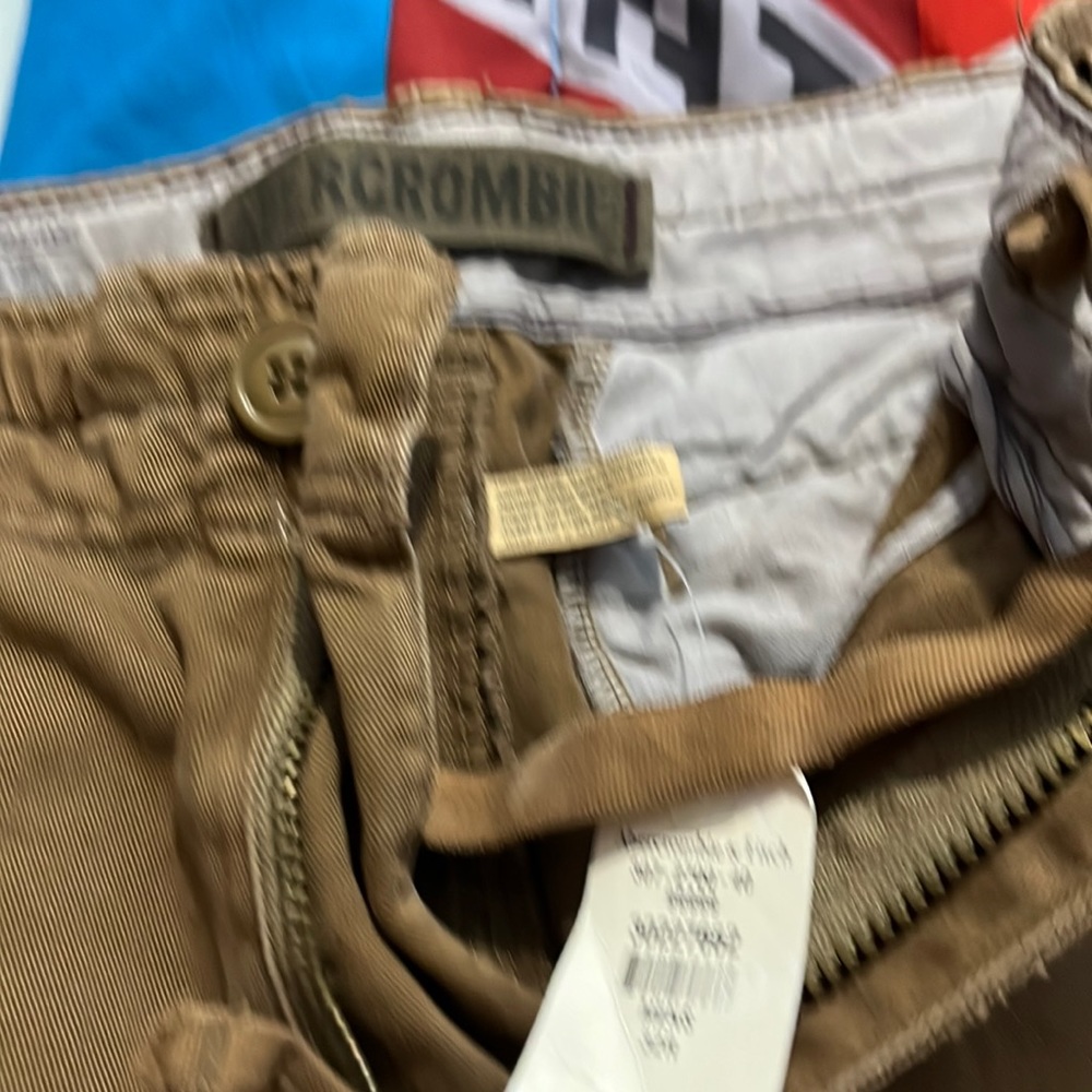 Abercrombie & Fitch. Old school cargos